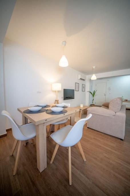 California Apartament Duenas Seville Exterior photo